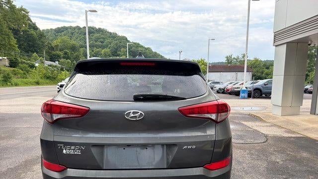 2018 Hyundai TUCSON SE