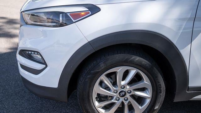 2018 Hyundai TUCSON SE