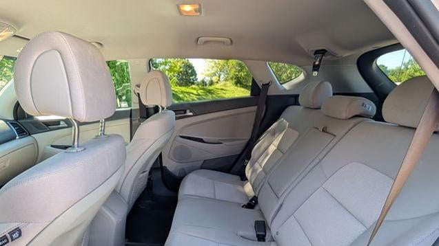 2018 Hyundai TUCSON SE
