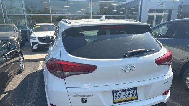 2017 Hyundai TUCSON SE Plus