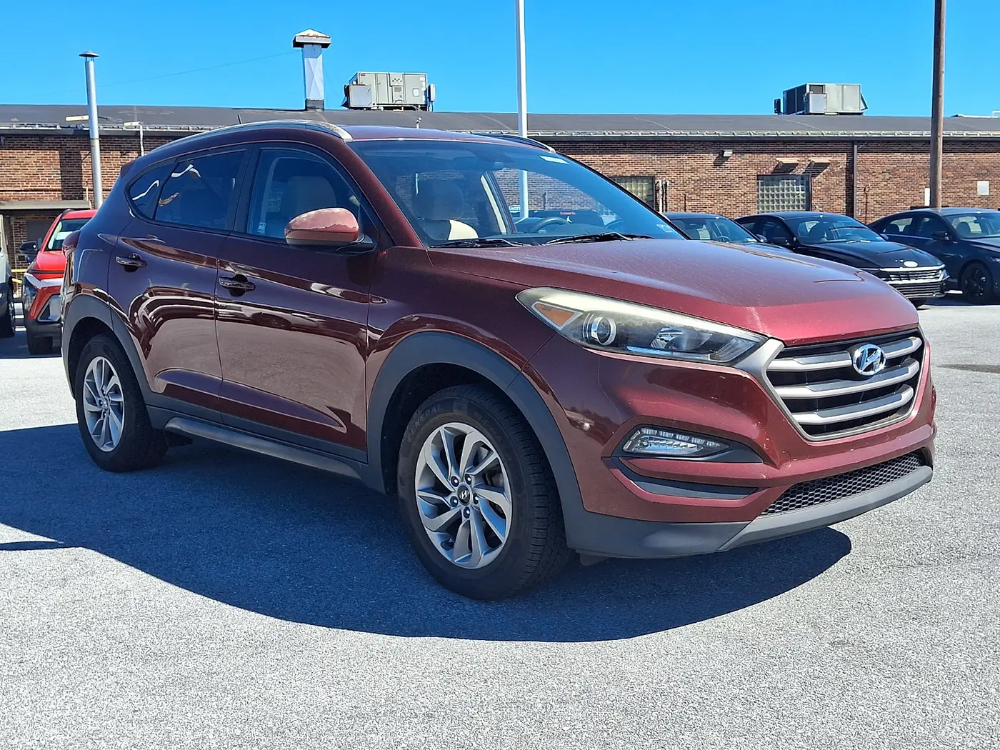 2016 Hyundai Tucson - $12,050