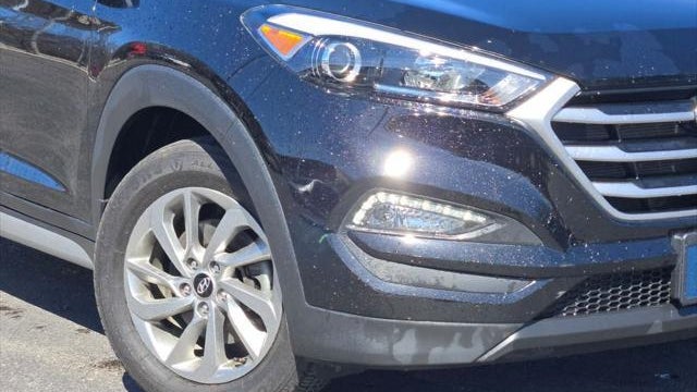 2017 Hyundai TUCSON SE Plus