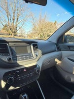 2017 Tucson Thumbnail 9