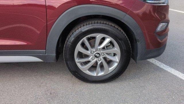 2018 Hyundai TUCSON SE