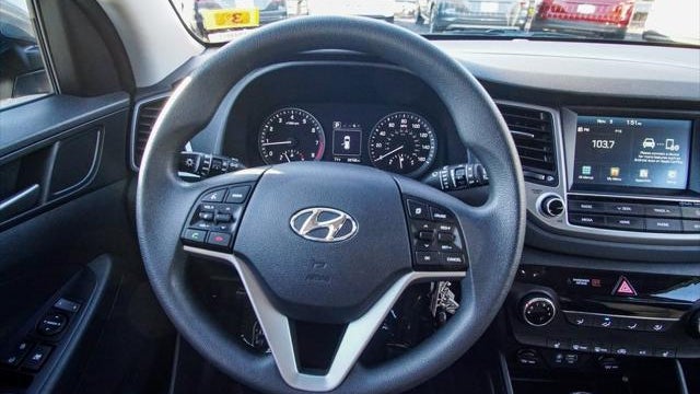 2018 Hyundai TUCSON SEL