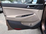 2017 Tucson Thumbnail 8