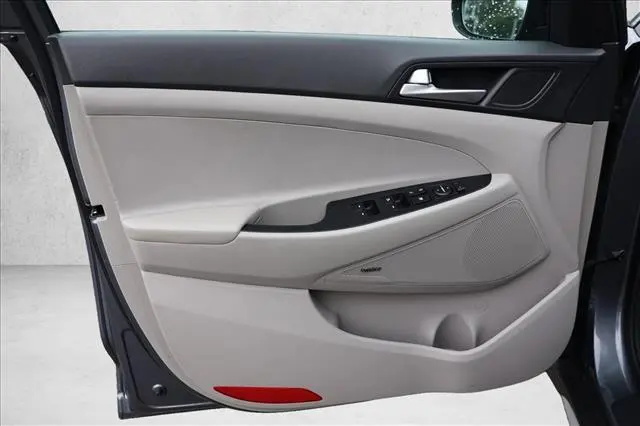 2019 Hyundai Tucson - $13,117