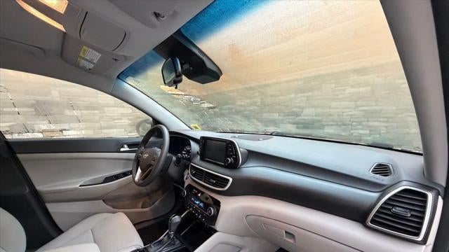 2021 Hyundai TUCSON SEL