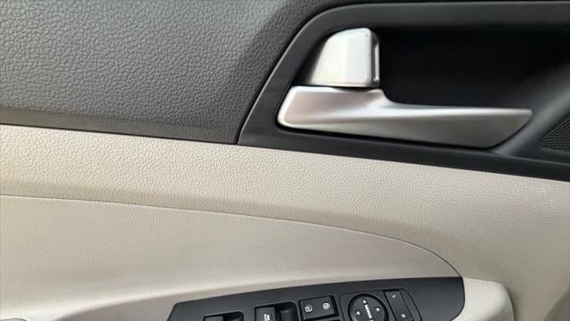 2021 Hyundai TUCSON SEL