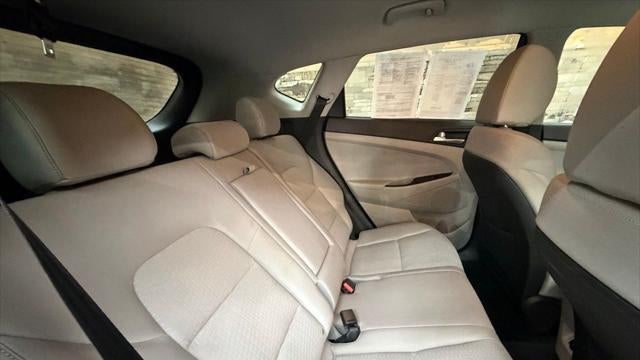 2021 Hyundai TUCSON SEL