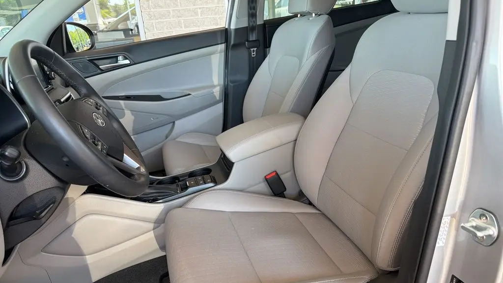 2020 Hyundai TUCSON Sport