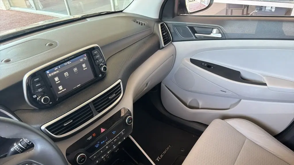 2020 Hyundai TUCSON Sport