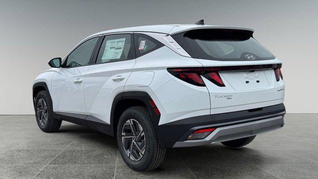 2026 Hyundai TUCSON Hybrid Blue SE