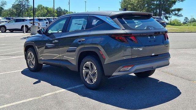 2026 Hyundai TUCSON Hybrid Blue SE