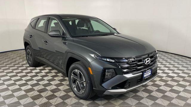 2026 Hyundai TUCSON Hybrid Blue SE