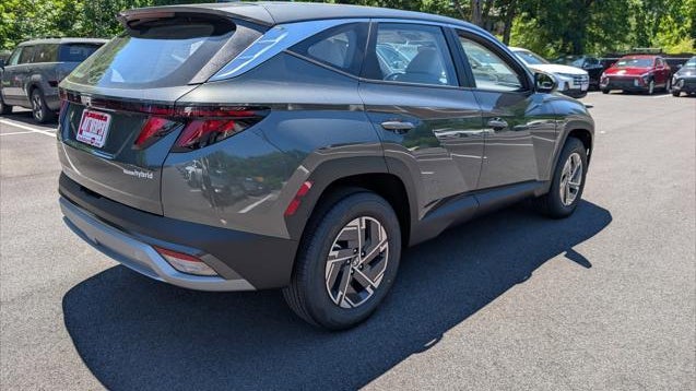 2026 Hyundai TUCSON Hybrid Blue SE
