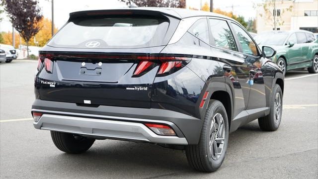 2026 Hyundai TUCSON Hybrid Blue SE