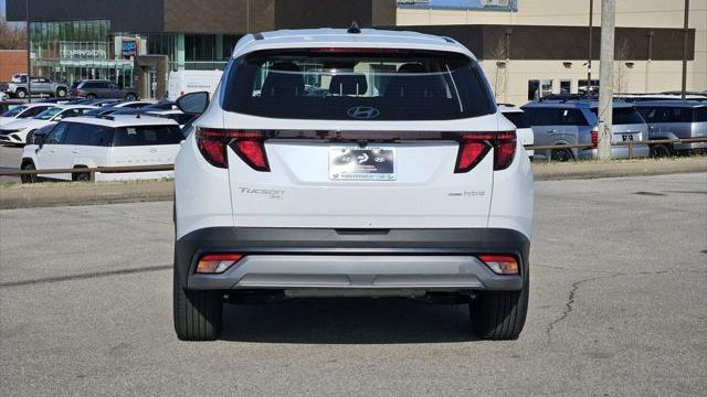 2026 Hyundai TUCSON Hybrid Blue SE