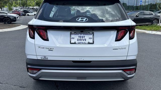 2026 Hyundai TUCSON Hybrid Blue SE