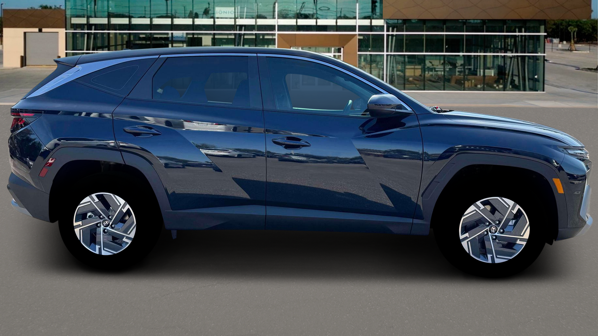 2026 Hyundai TUCSON Hybrid Blue SE