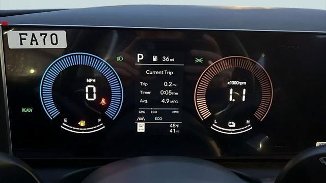 2026 Hyundai TUCSON Hybrid Blue SE