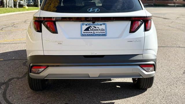 2026 Hyundai TUCSON Hybrid Blue SE