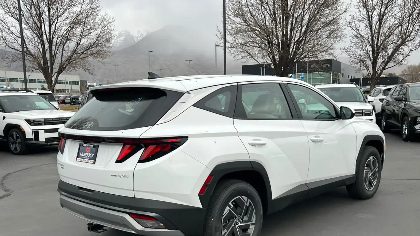 2026 Hyundai TUCSON Hybrid Blue SE