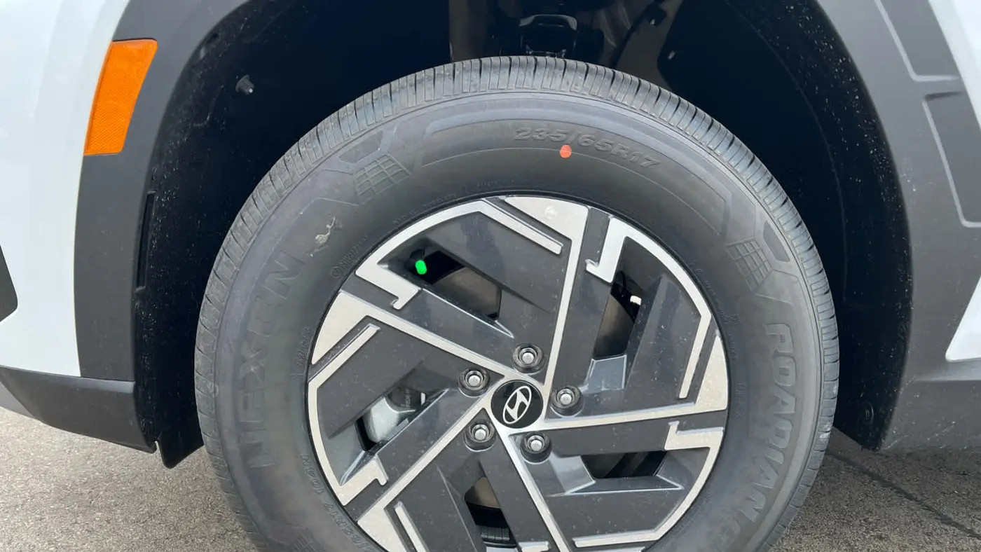 2026 Hyundai TUCSON Hybrid Blue SE