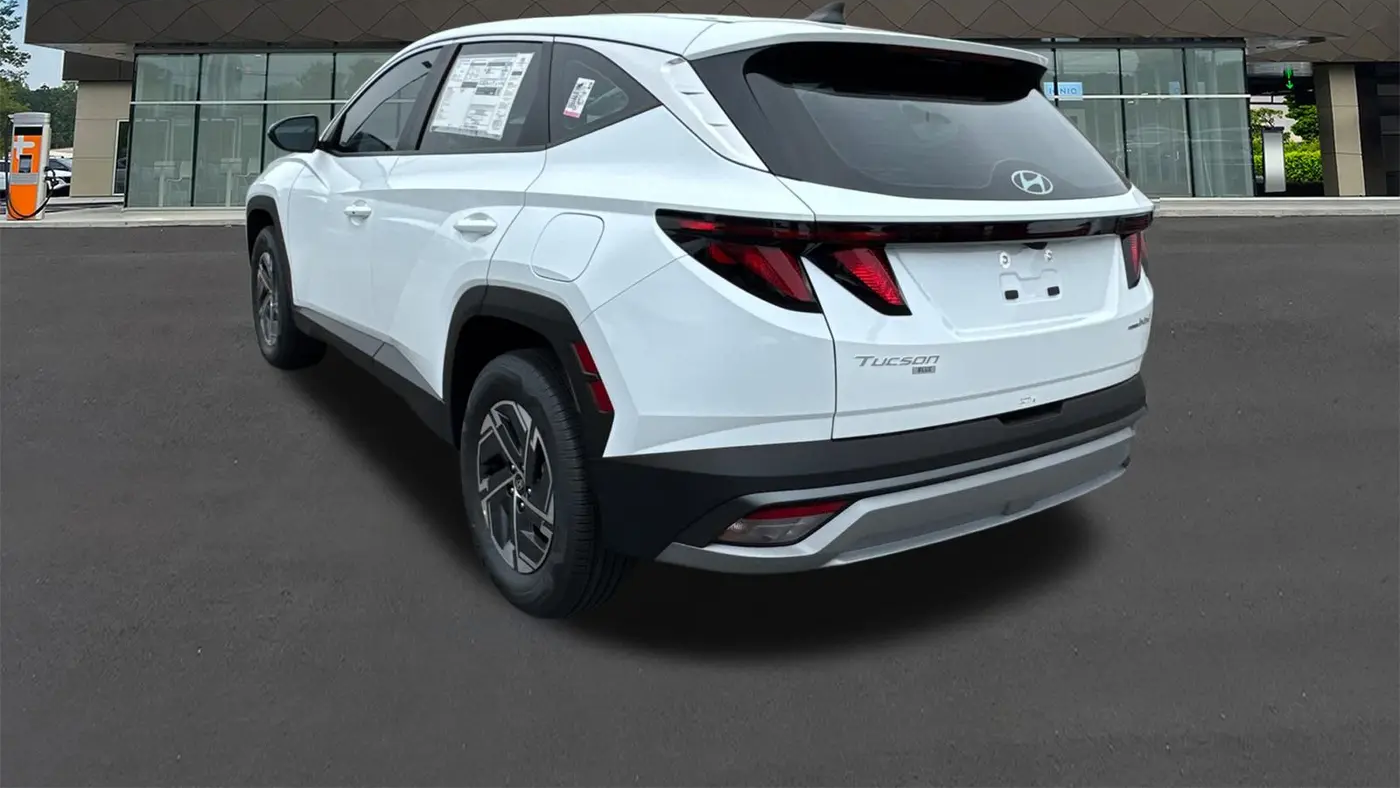 2026 Hyundai TUCSON Hybrid Blue SE