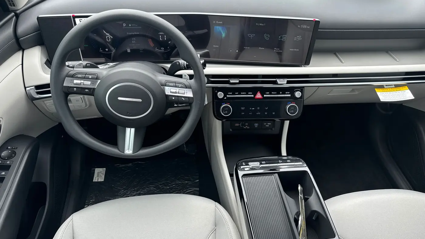 2026 Hyundai TUCSON Hybrid Blue SE