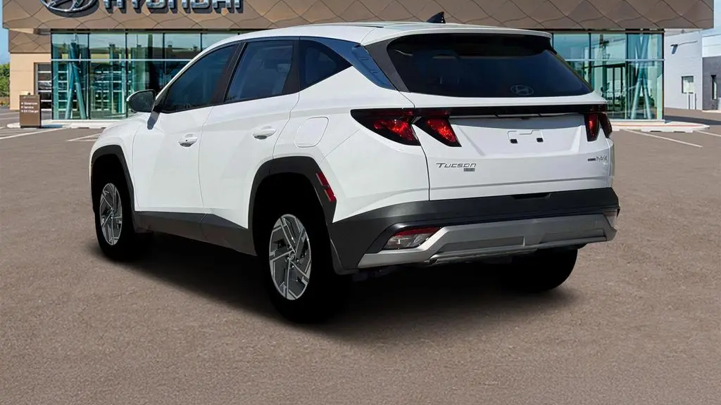 2026 Hyundai TUCSON Hybrid Blue SE