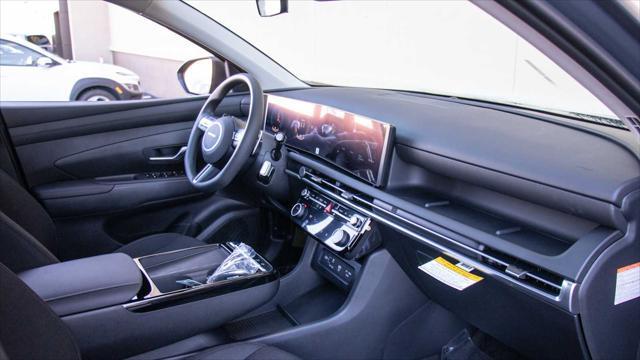 2026 Hyundai TUCSON Hybrid Blue SE