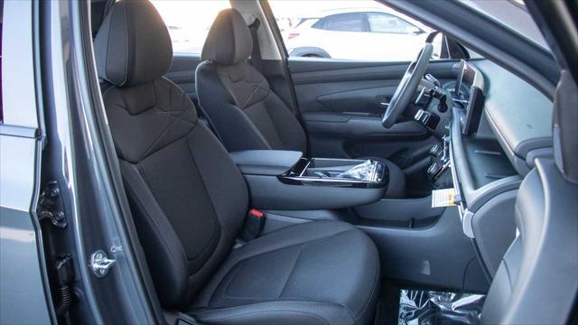 2026 Hyundai TUCSON Hybrid Blue SE