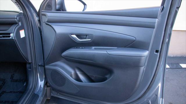 2026 Hyundai TUCSON Hybrid Blue SE