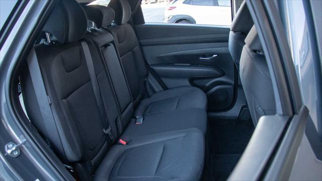 2026 Hyundai TUCSON Hybrid Blue SE