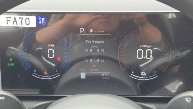 2026 Hyundai TUCSON Hybrid Blue SE