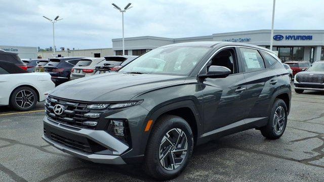 2026 Hyundai TUCSON Hybrid Blue SE