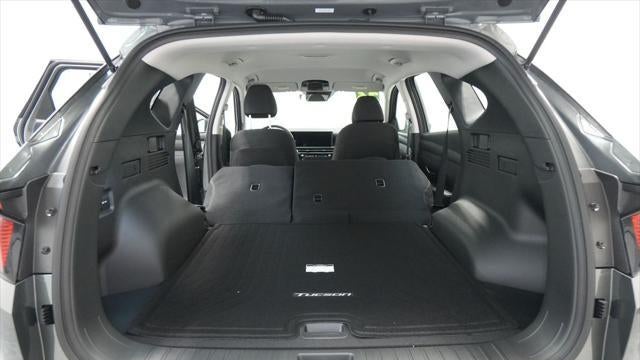 2026 Hyundai TUCSON Hybrid Blue SE