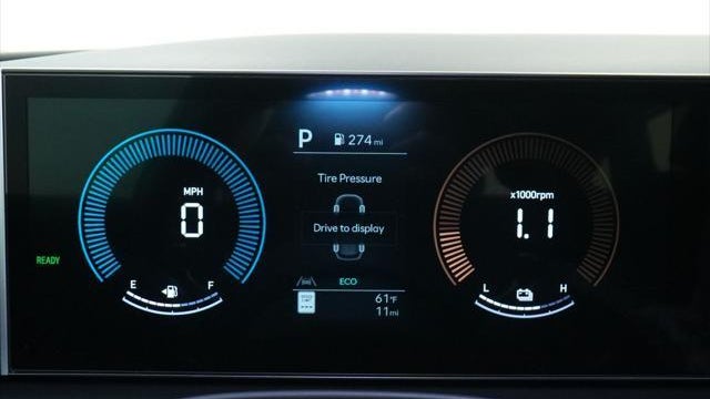 2026 Hyundai TUCSON Hybrid Blue SE