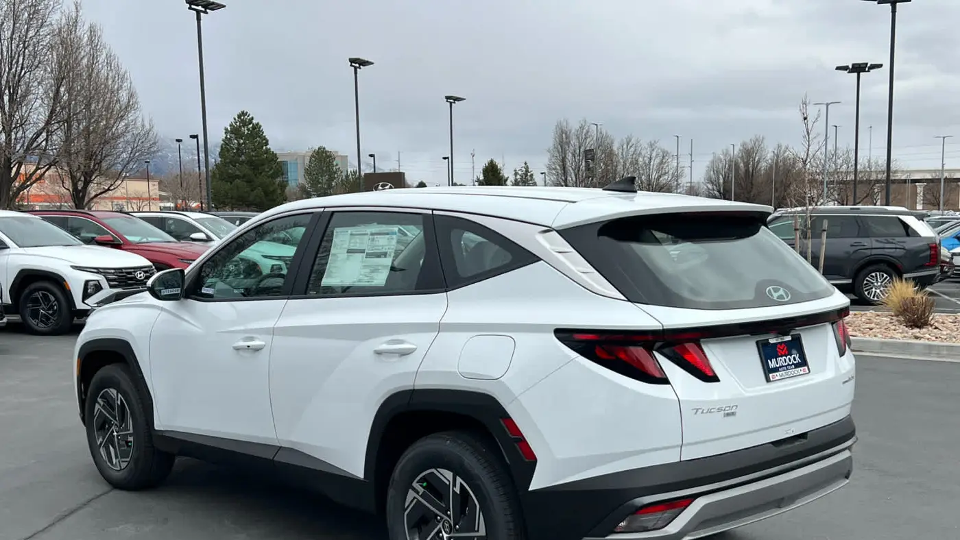 2026 Hyundai TUCSON Hybrid Blue SE