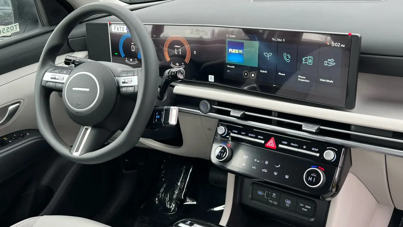 2026 Hyundai TUCSON Hybrid Blue SE