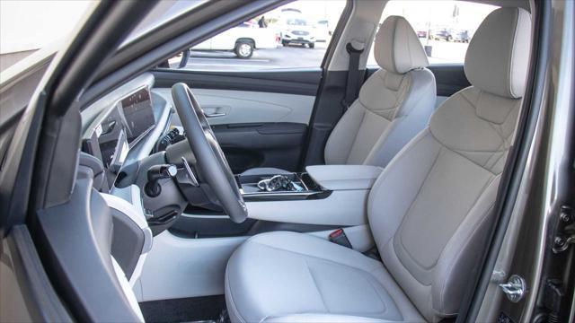 2026 Hyundai TUCSON Hybrid Blue SE