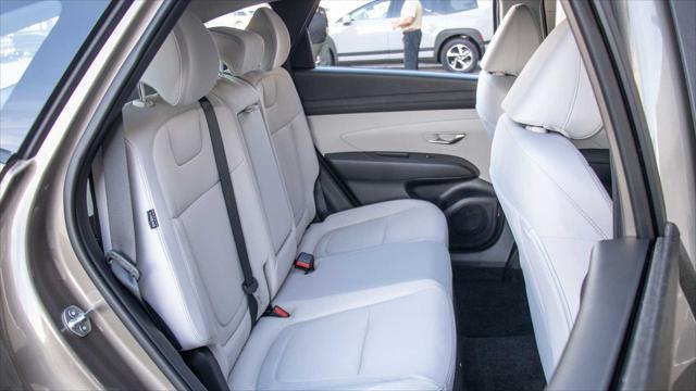 2026 Hyundai TUCSON Hybrid Blue SE