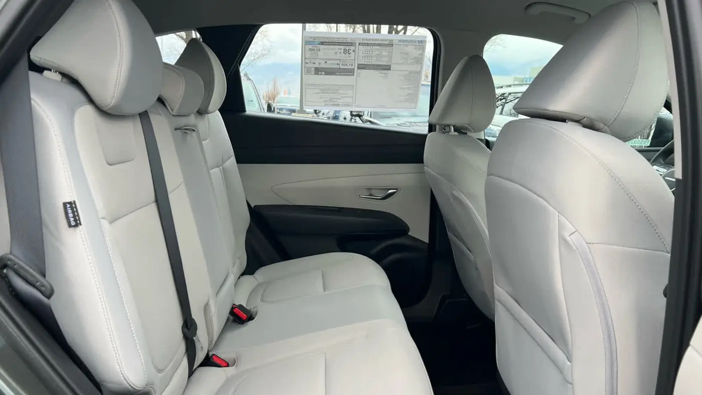 2026 Hyundai TUCSON Hybrid Blue SE