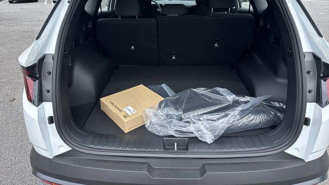 2026 Hyundai TUCSON Hybrid Blue SE