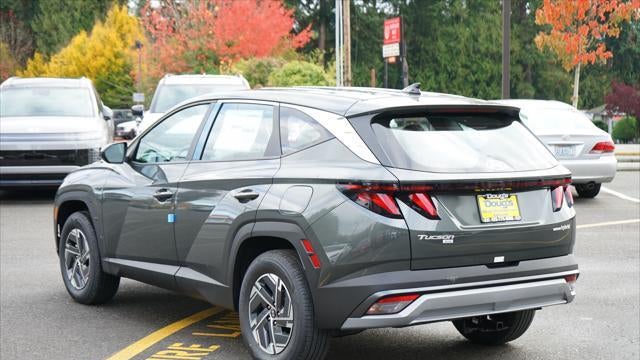 2026 Hyundai TUCSON Hybrid Blue SE