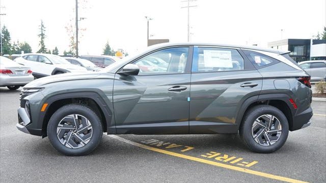 2026 Hyundai TUCSON Hybrid Blue SE