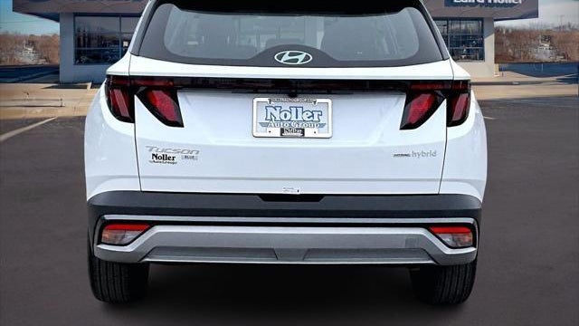 2026 Hyundai TUCSON Hybrid Blue SE