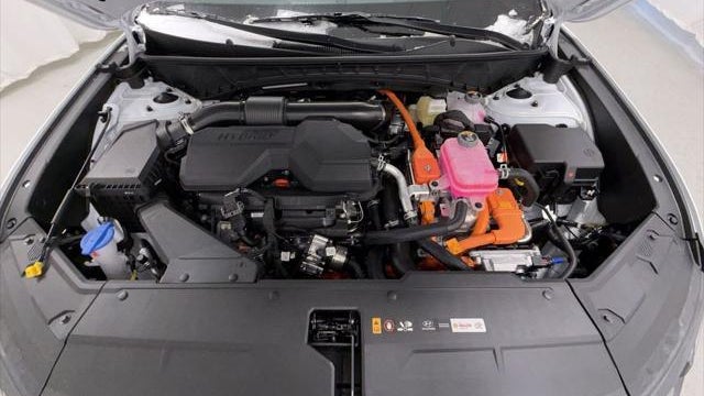 2026 Hyundai TUCSON Hybrid Blue SE