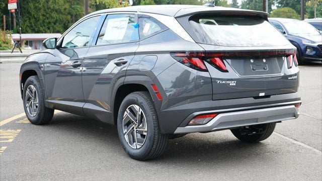2026 Hyundai TUCSON Hybrid Blue SE
